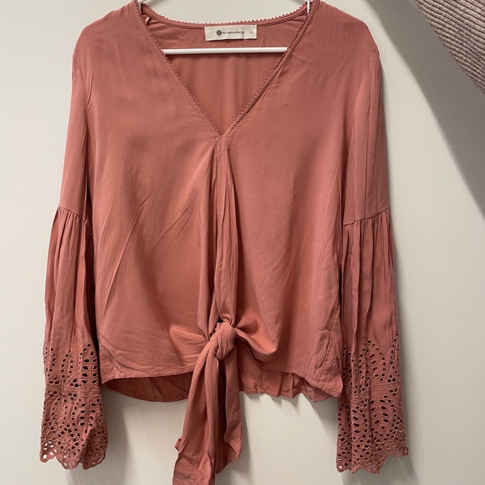 Long sleeve ruffle top